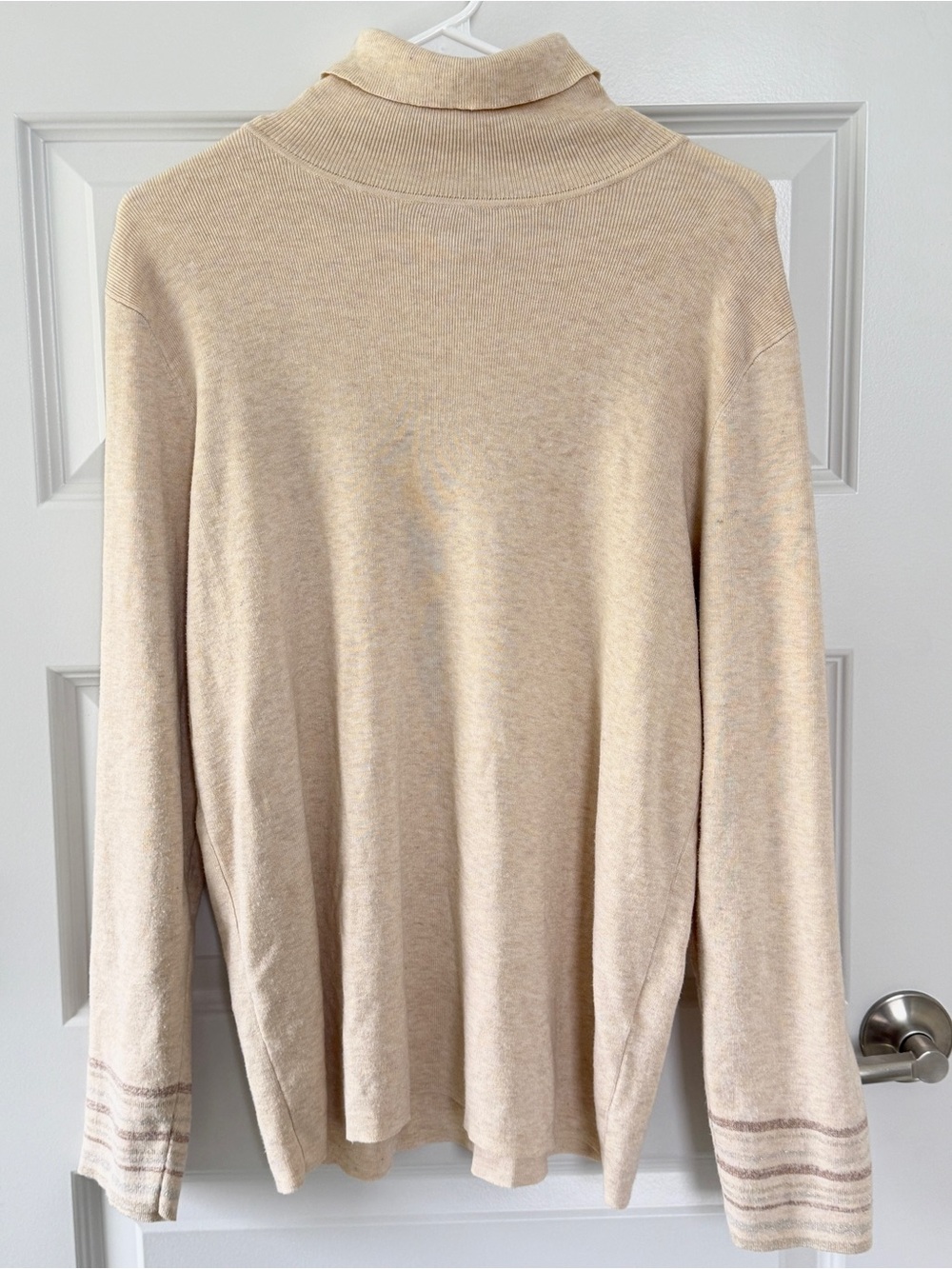 Chico’s Classic Tan Turtleneck Sweater Metallic Stripe Cuffs Long Sleeve XL